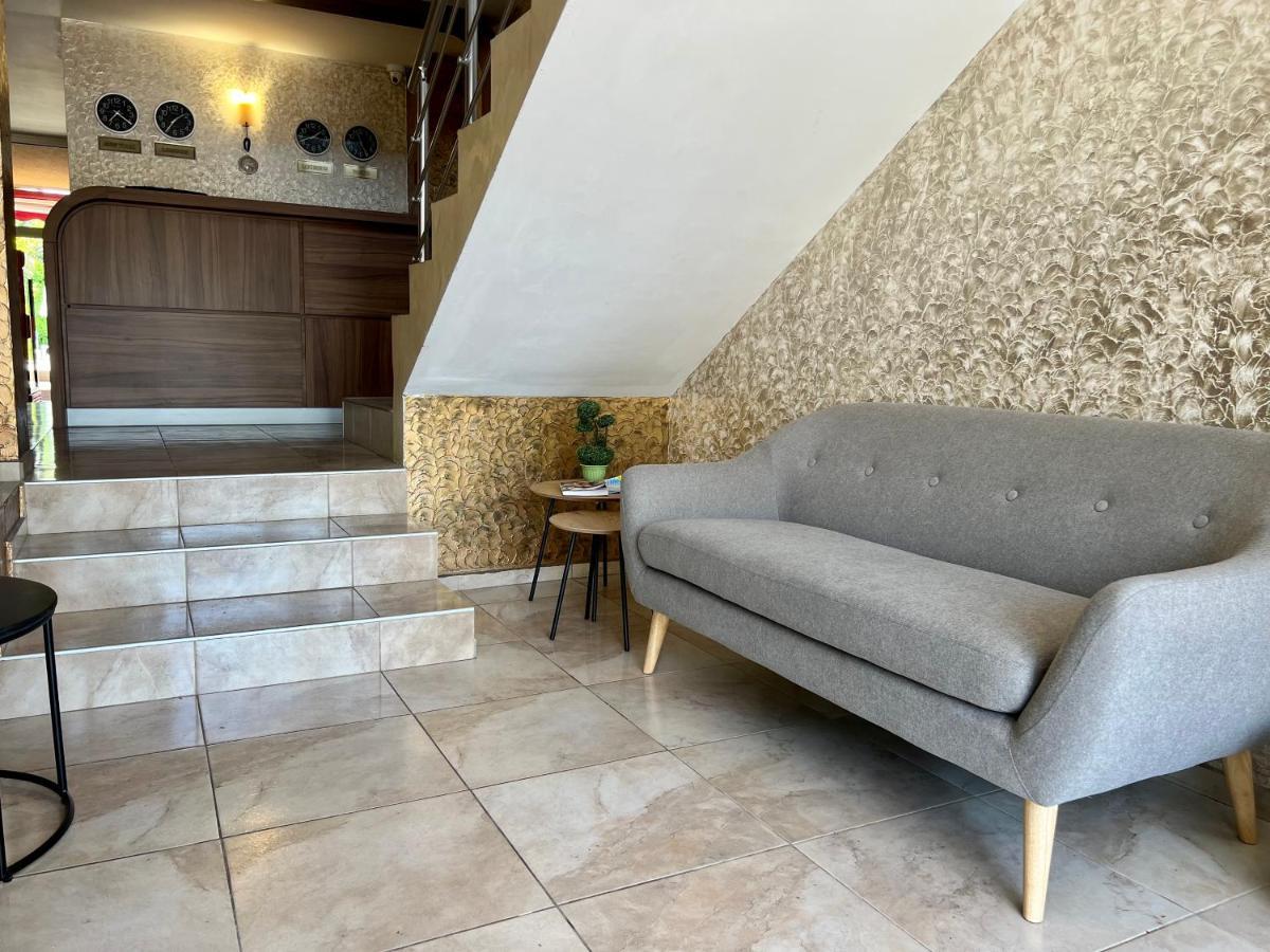 Family Hotel Kontesa Лозенец Экстерьер фото