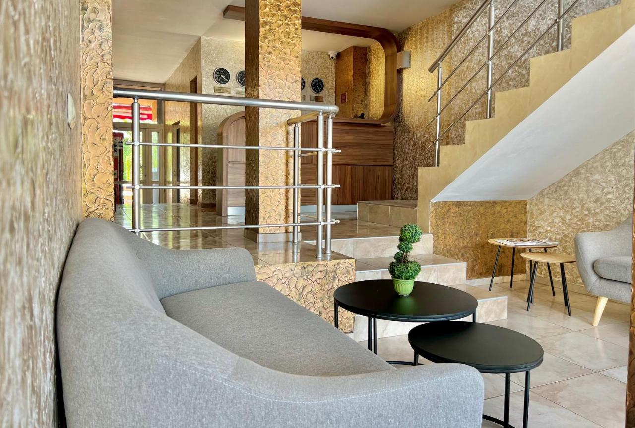Family Hotel Kontesa Лозенец Экстерьер фото