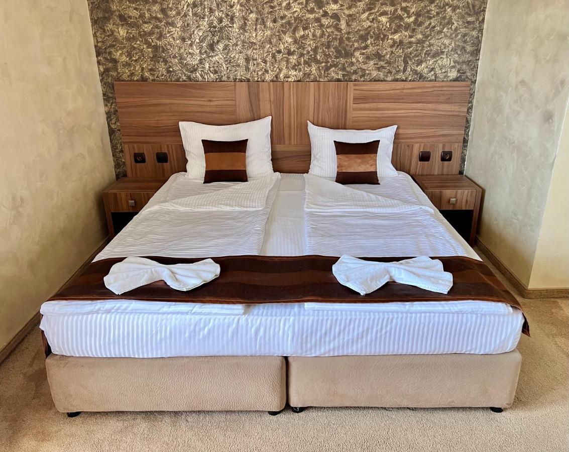 Family Hotel Kontesa Лозенец Экстерьер фото