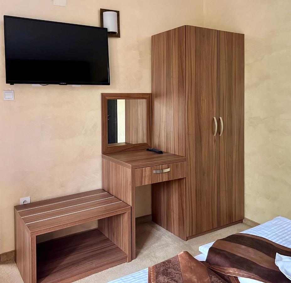 Family Hotel Kontesa Лозенец Экстерьер фото